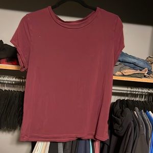 American Eagle Soft & Sexy Burgundy Short Sleeve